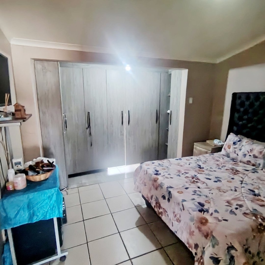 5 Bedroom Property for Sale in Buffalo Flats Eastern Cape